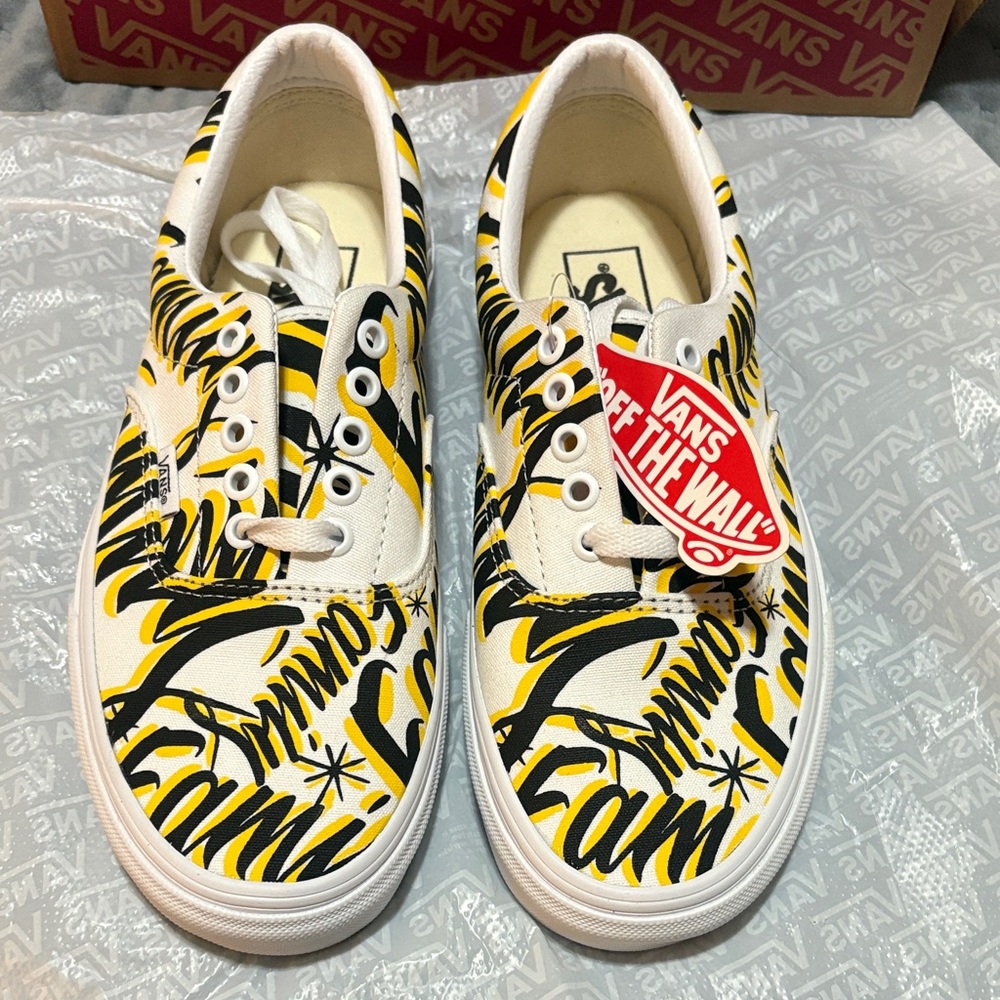 Vans Graphic Low-Top Sneakers in White, Yellow & Black. FAMILY print